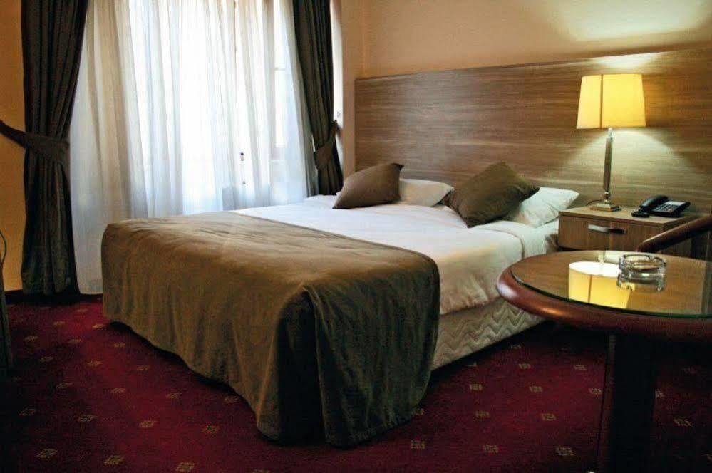 Hotel Buyuk Sahinler Istambul Exterior foto